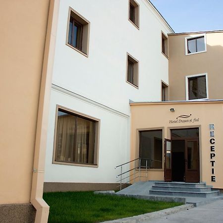 Hotel Dusan Si Fiul Resita Nord Εξωτερικό φωτογραφία
