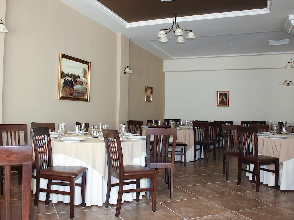 Hotel Dusan Si Fiul Resita Nord Εξωτερικό φωτογραφία