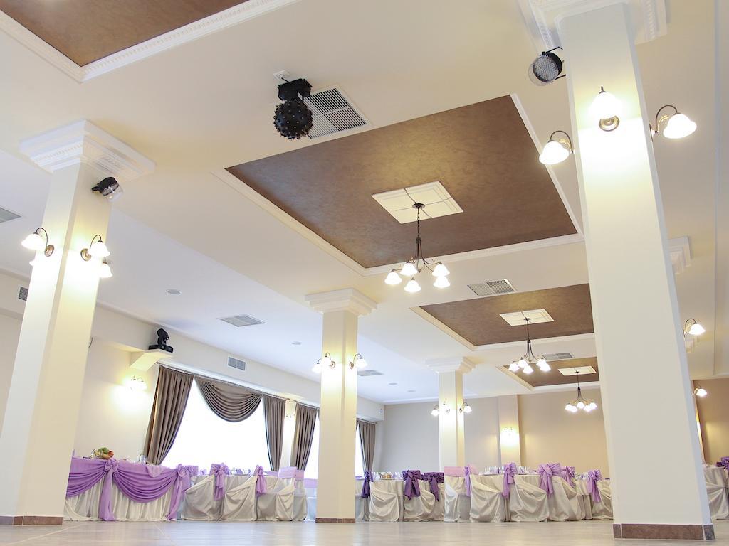 Hotel Dusan Si Fiul Resita Nord Εξωτερικό φωτογραφία